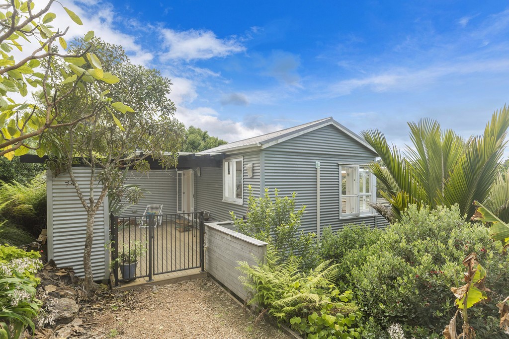 24 Wellington Road, Surfdale, Auckland, 2 habitaciones, 1 baños