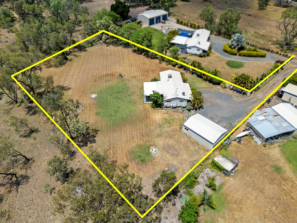 24B Silica Road, Emerald, QLD 4720
