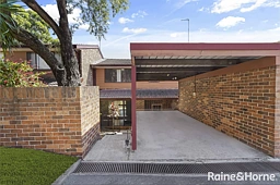 13/6 Jacquinot Place, Glenfield