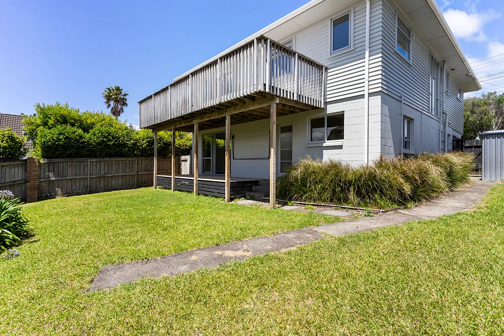 88 Aberdeen Road, Campbells Bay, North Shore City, Auckland