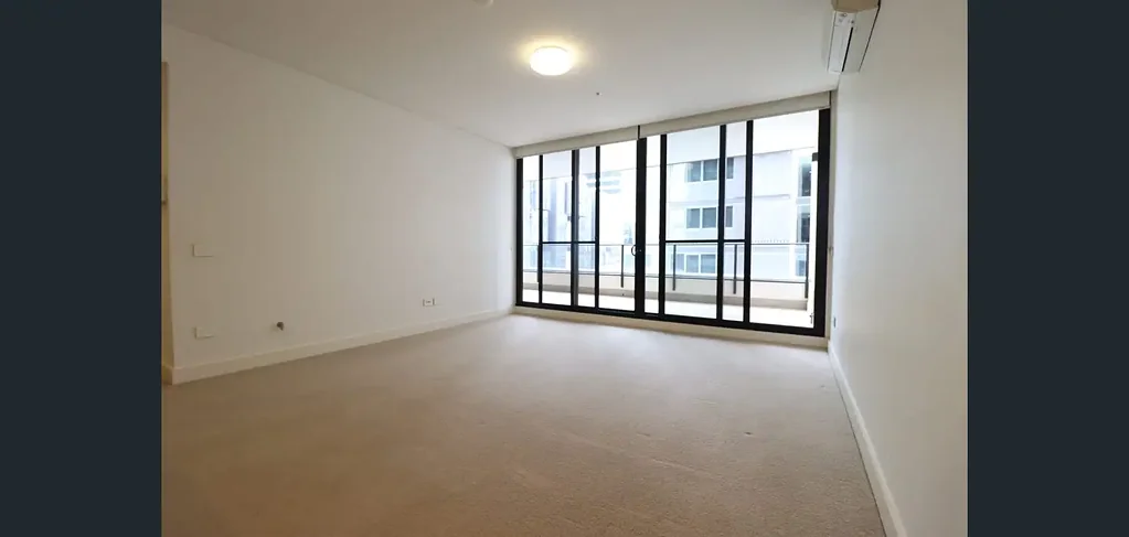 Modern Lifestyle Apartment in Prime Wentworth Point Location