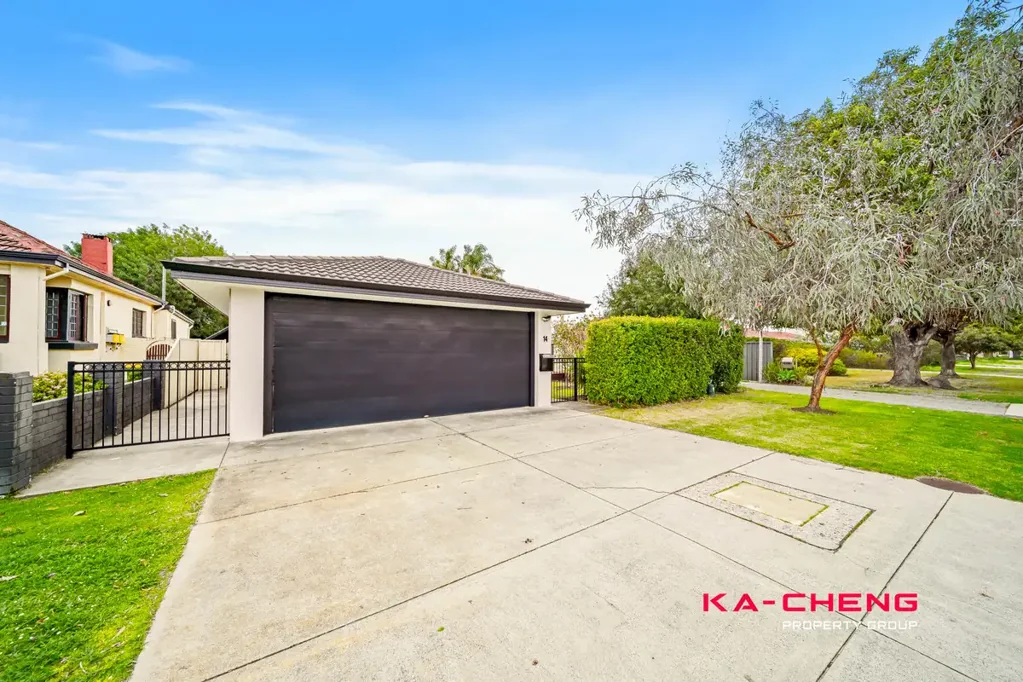 14 Araluen Street, Morley, WA 6062
