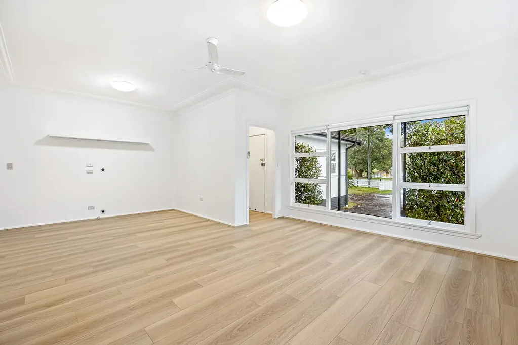 Modern Family Home in Convenient Locale
