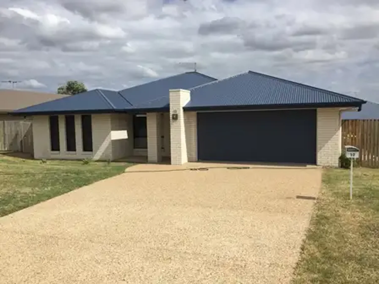 52 Bronco Drive, Gracemere, QLD 4702, 4 slaapkamers, 2 badkamers, House