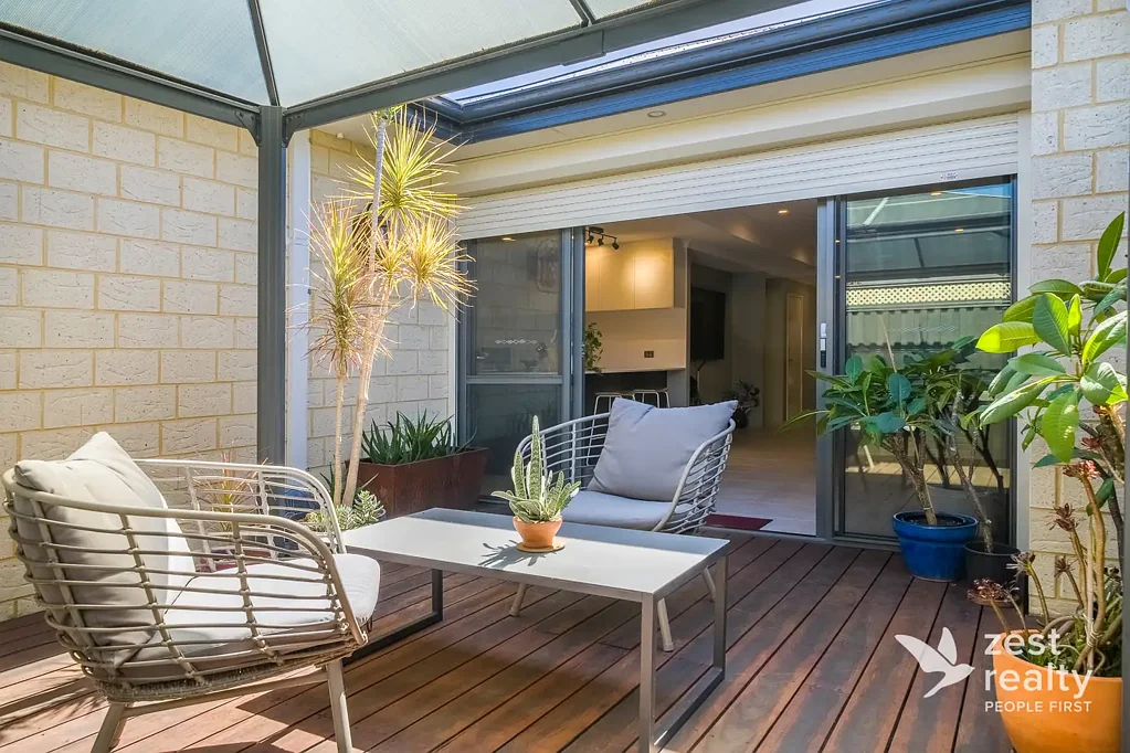 Aveley 3 Bedroom Homeward Bound