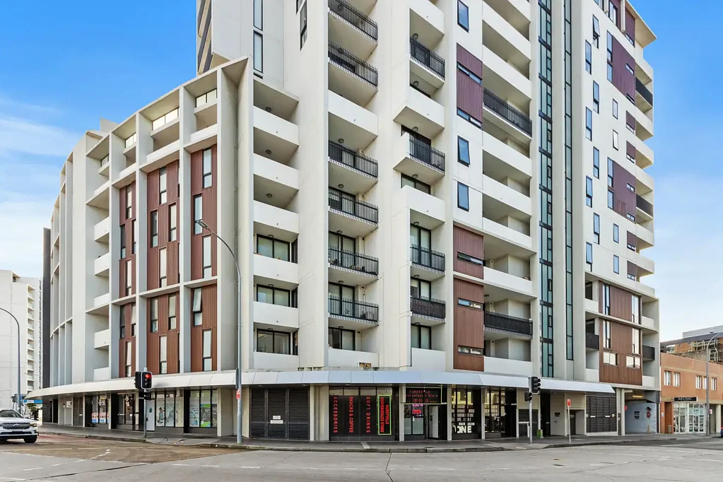 Hurstville 1બેડરૂમ Modern North-Facing Apartment in Prime Location - Excellent Investment Opportunity