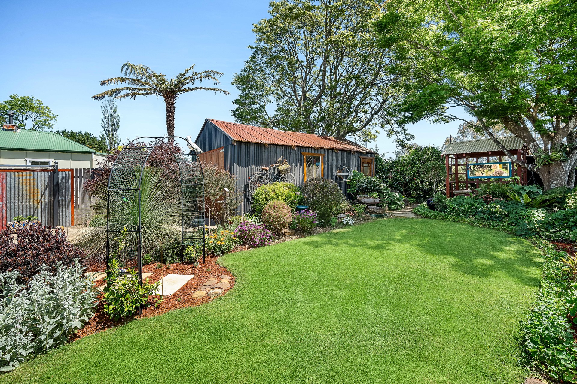 37 WALGETT ST, KATOOMBA NSW 2780, 0 Bedrooms, 0 Bathrooms, House