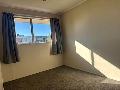 Affordable & Convenient 2 Bedroom Unit in Otahuhu