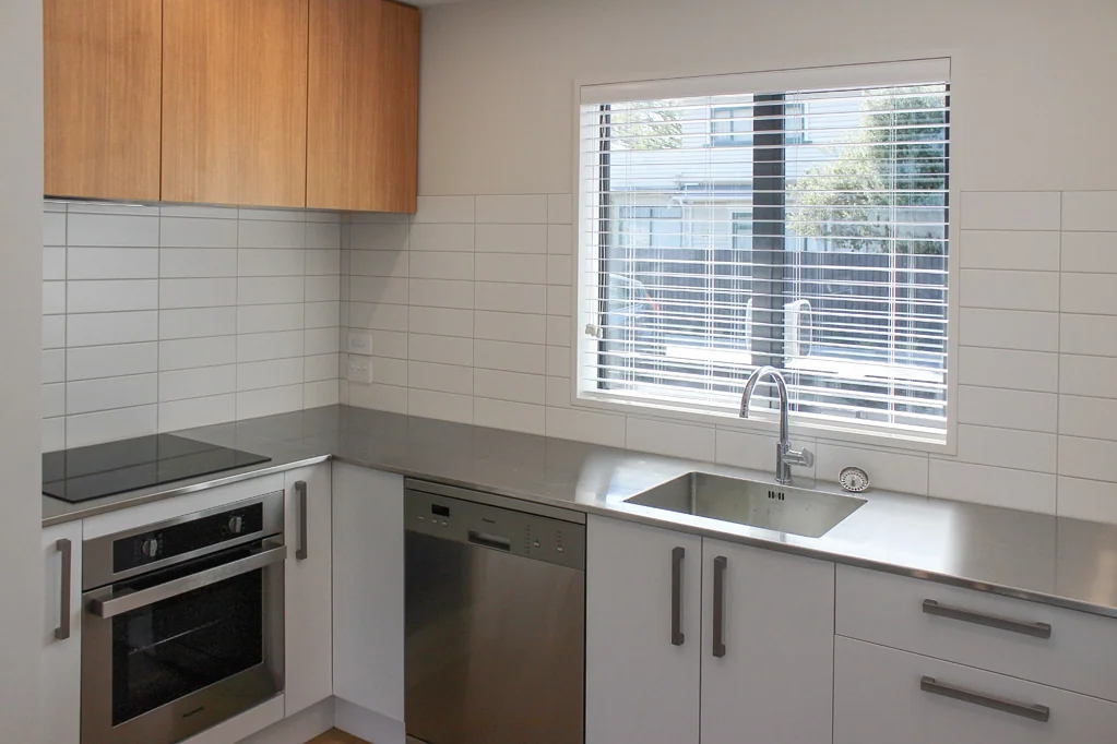 Stylish Townhouse On The CBD Fringe