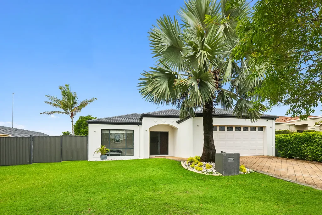 39 Olympus Drive, Robina, QLD 4226