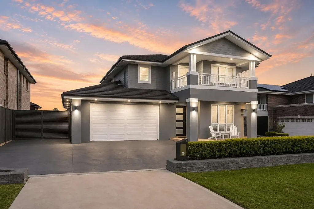 Oran Park 4房 永恒的汉普顿风格，卓越的家庭生活 Timeless Hamptons Style, Exceptional Family Living