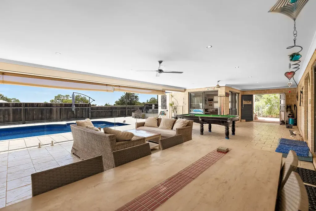 Bedfordale 5 Bedroom Your Dream Family Home