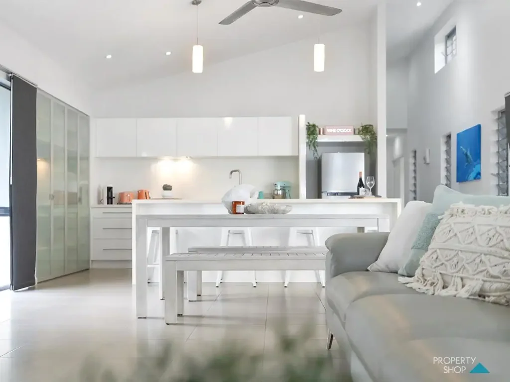 Trinity Beach 4房  PEACE & TRANQUILITY IN ELYSIAN ESTATE