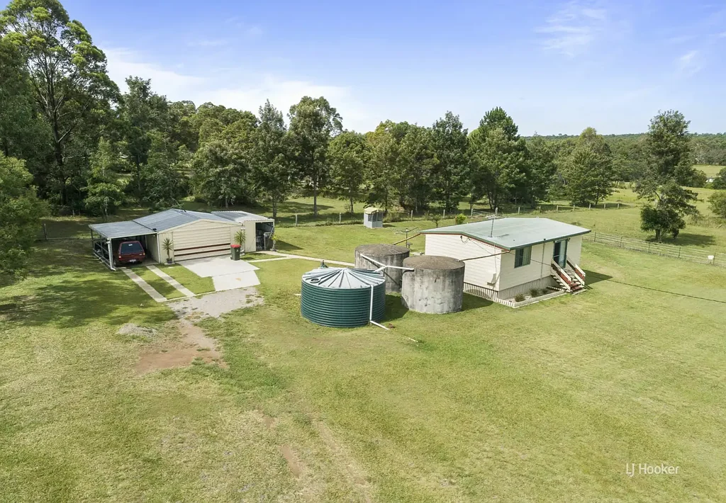 Blackbutt North UNIQUE OPPORTUNITY RIGHT HERE.