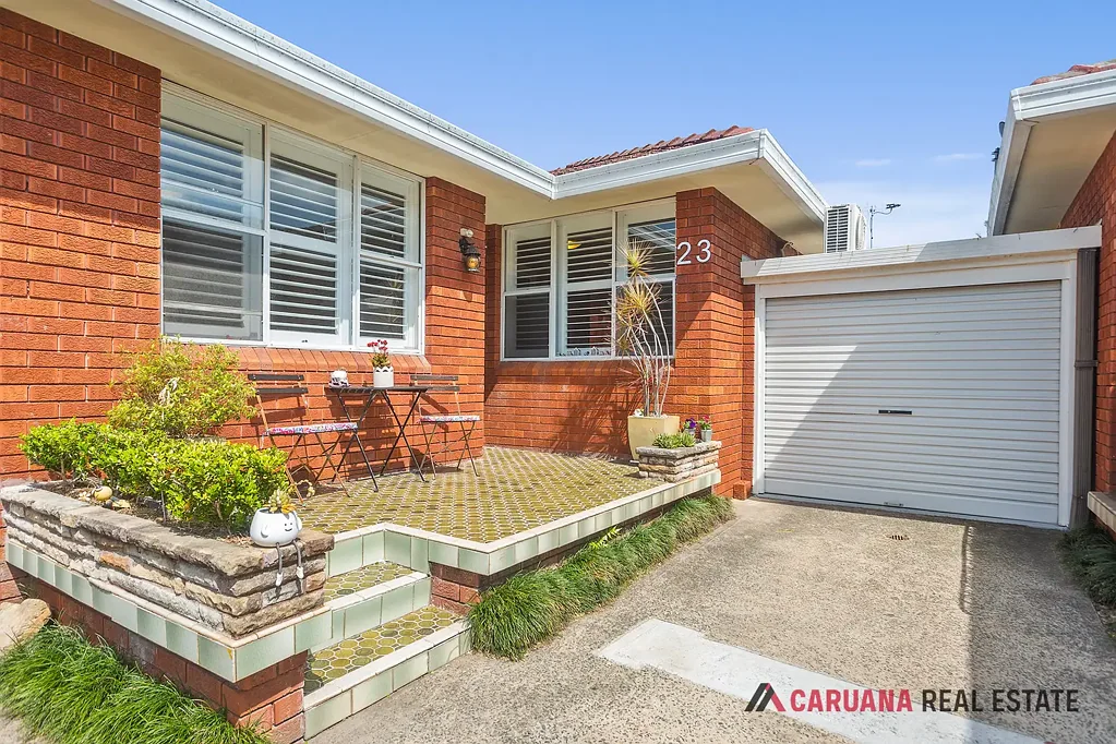 Kogarah 3Kwarto As Big as House Approx. 207sqm.