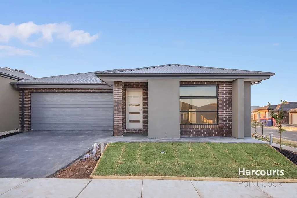 Light-Filled Living in a Growing Wyndham Vale Neighbourhood