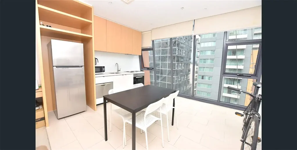 Prime Location - Close to UniMelb/RMIT