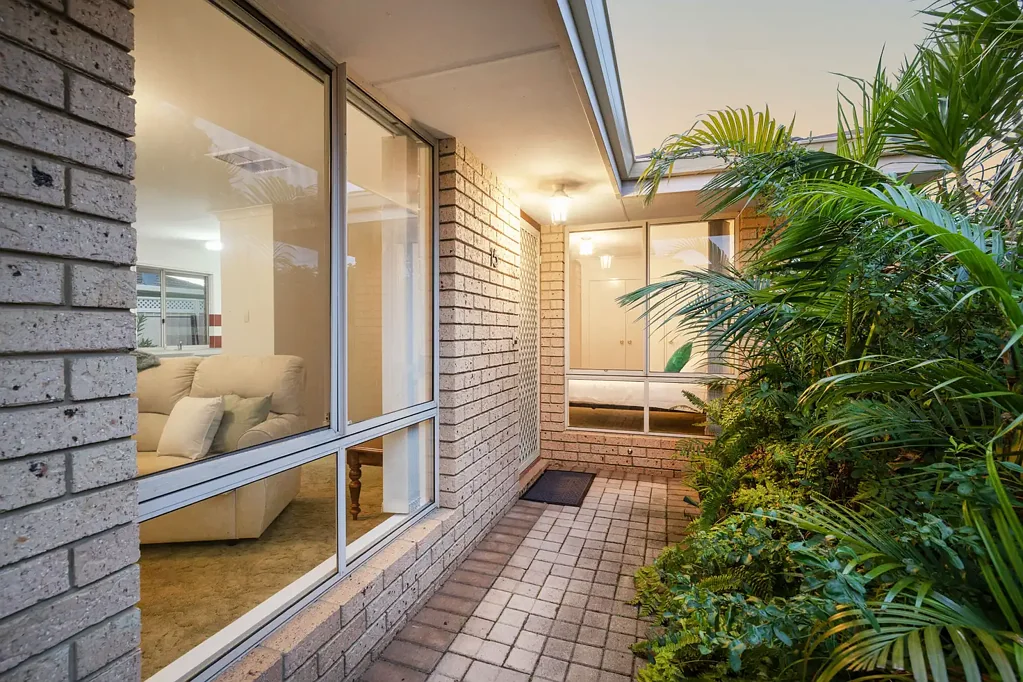 15/5 Flametree Place, Beechboro, WA 6063