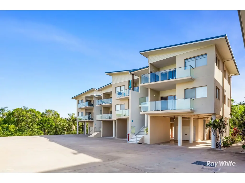 Yeppoon 2침실 2 Bedroom Apartment Just A Stone Throw Away to the Beach
