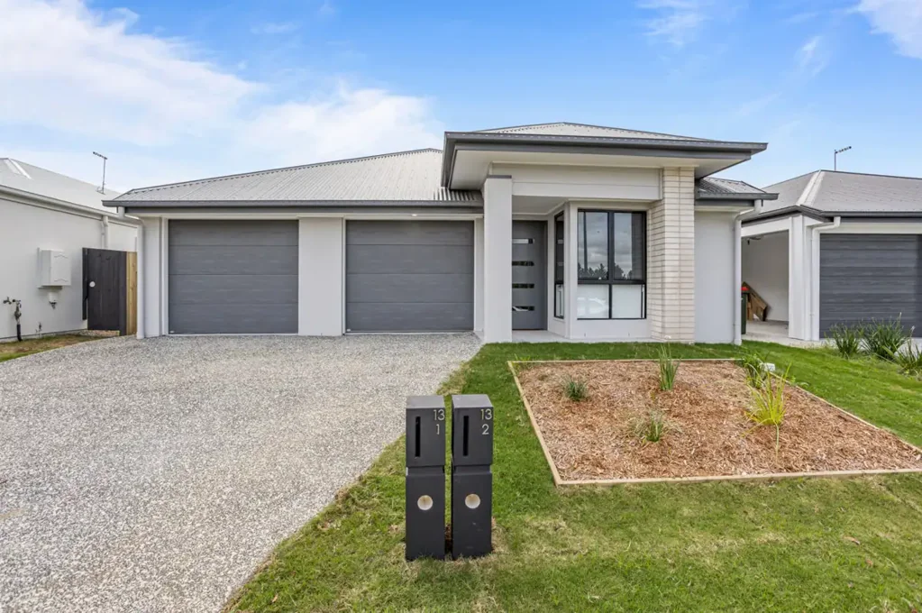 Modern 2-Bedroom Home in Pinnacle Estate, Morayfield