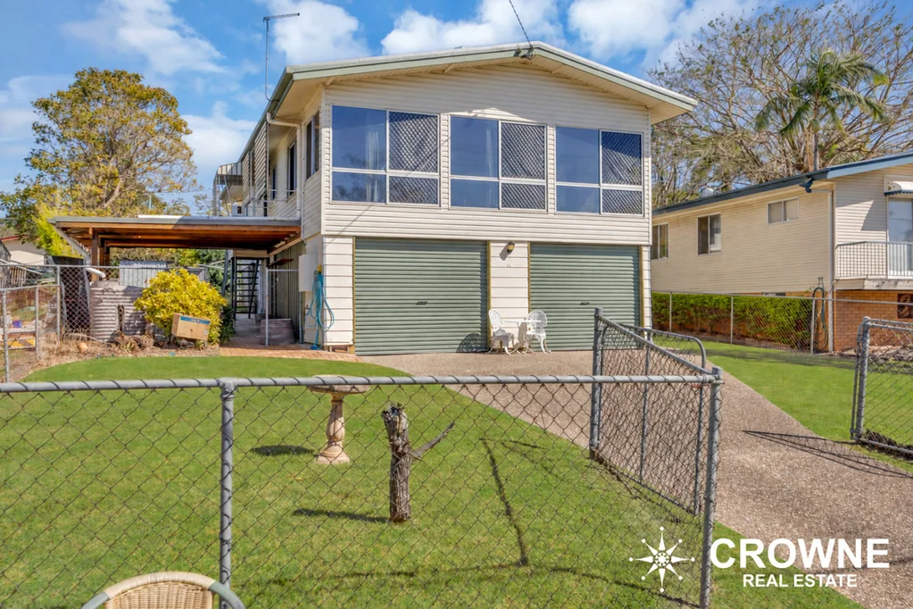 North Booval 3Phòng ngủ Great Bones, Family Comfort & Plenty of Potential!