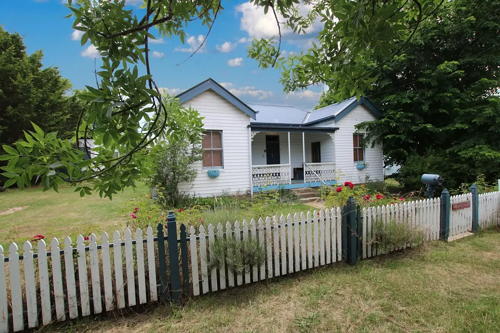 Adaminaby 3 Bedroom Investment Opportunity in the Mountains