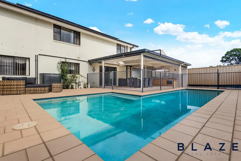 Exceptional 5-Bedroom Home with Pool & Double Garage!