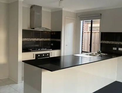 32 Double Delight Drive, Beaconsfield, VIC 3807, 4 ਕਮਰੇ, 2 ਬਾਥਰੂਮ, House