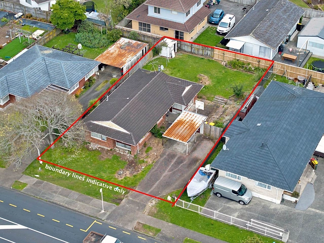 13 Cascades Road, Pakuranga Heights, Manukau City