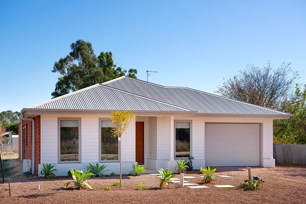 Newstead 4Habitaciones Brand New Home in Beautiful Newstead Village