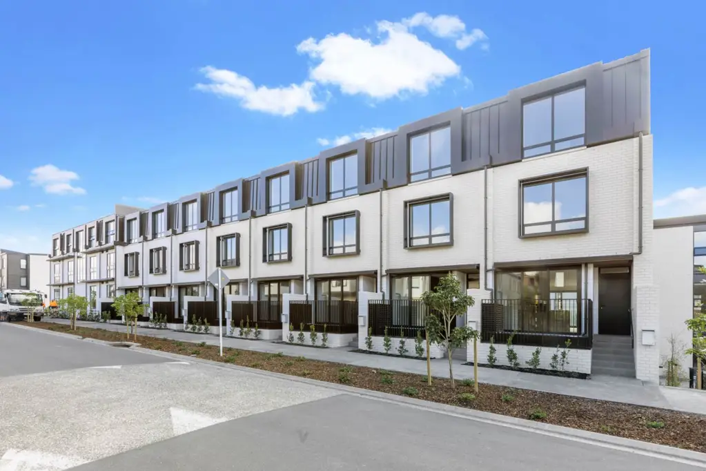 Long Bay 4Moenga Enquiries Over $1,150,000