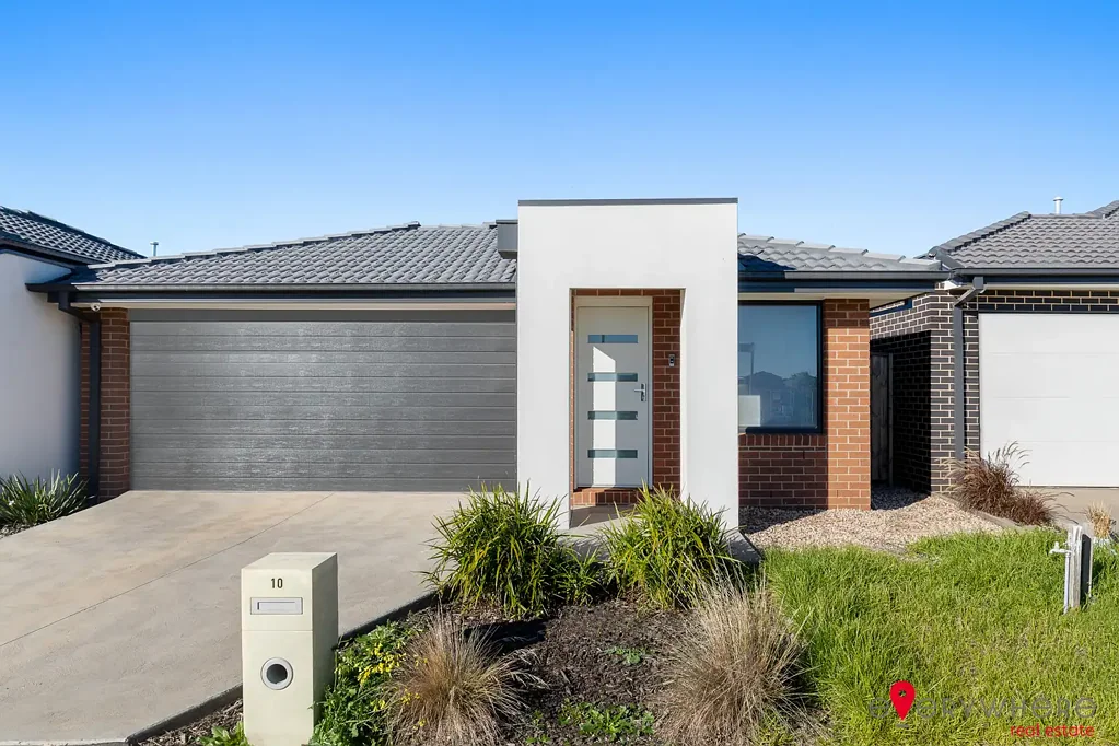 Wyndham Vale 4ห้องนอน Prime Location & Near-New