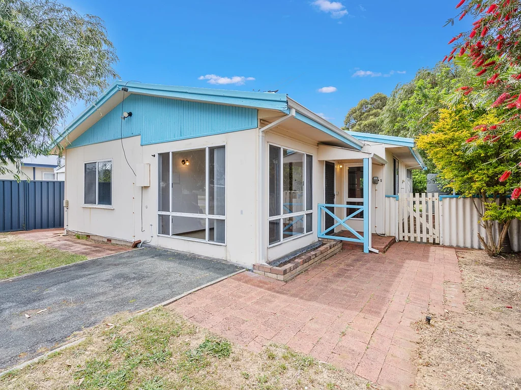 5 Warup Street, Mandurah, WA 6210