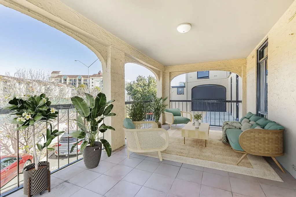 Rivervale 2 Bedroom Spacious 2-Bedroom Apartment Backing onto the Swan River