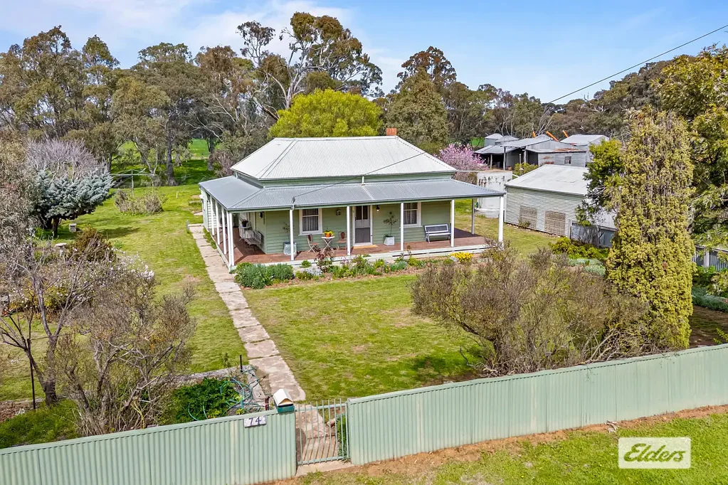 74 High Street, Navarre, VIC 3384