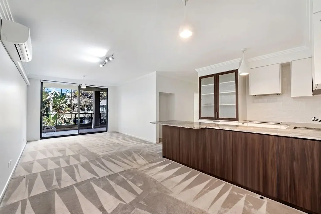 Beautifully Renovated Two-Bedroom Apartment in Sydney Park Village