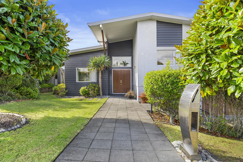Orewa 5Habitaciones Stylish, Spacious and Built to Impress