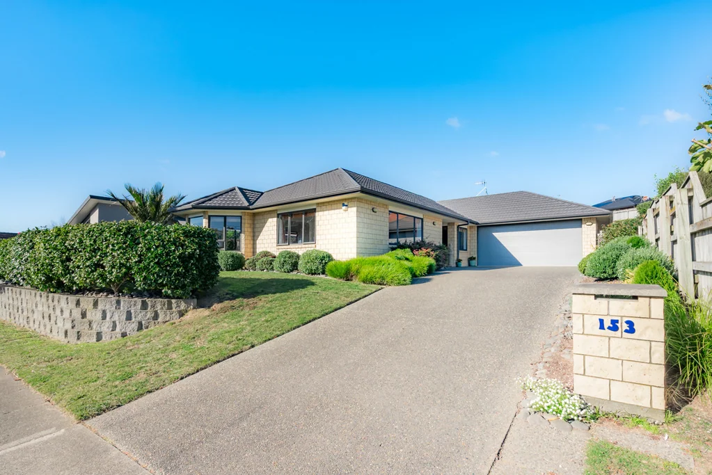 Paraparaumu 3 Bedroom Easy Living in a Quiet, Central Location