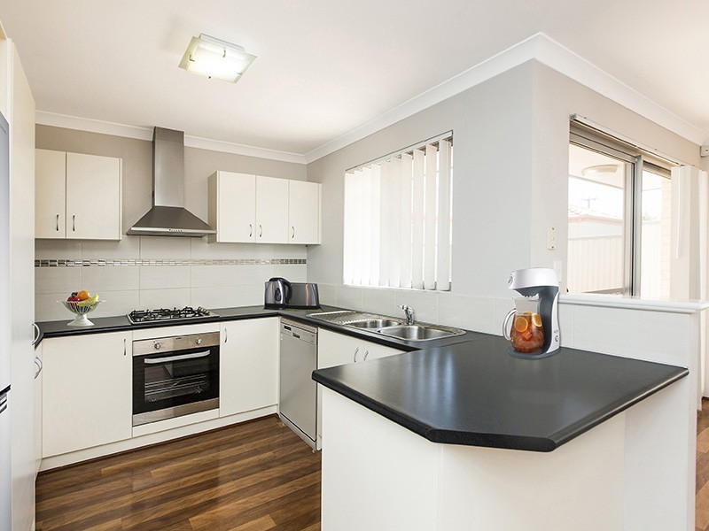 2 BLUEBELL AV, HIGH WYCOMBE WA 6057, 0房, 0浴, House