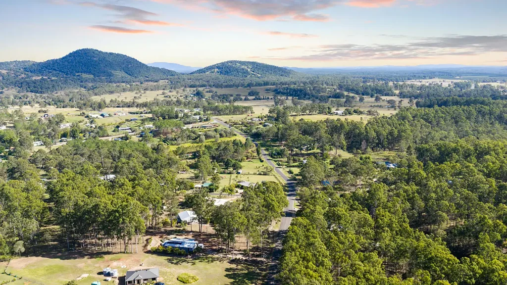 Glenwood 3ਬੈੱਡਰੂਮ A Warm & Welcoming Home on a 2-Acre Parcel!