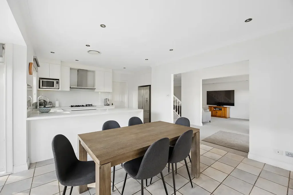 Baulkham Hills 3침실 One of a Kind - Rare 348sqm Block in Baulkham Hills' Best Setting