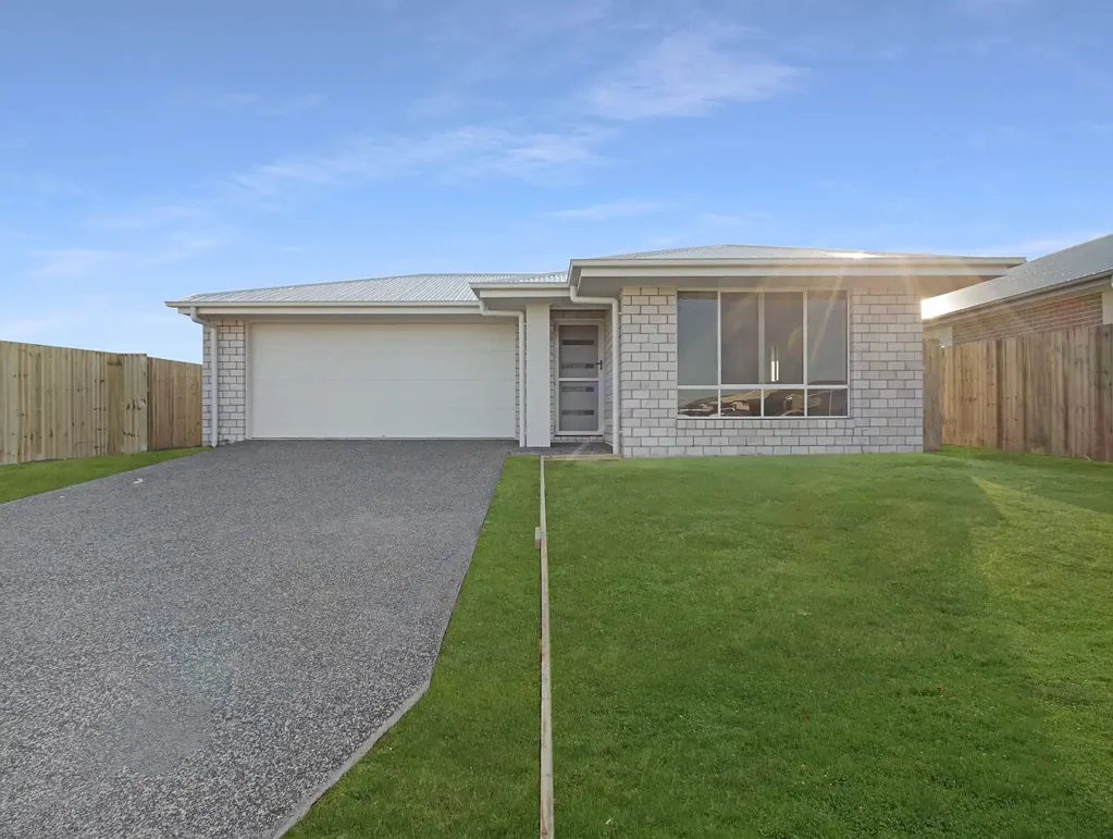 4 Bedroom Home in Eli Waters - $650 Per Week