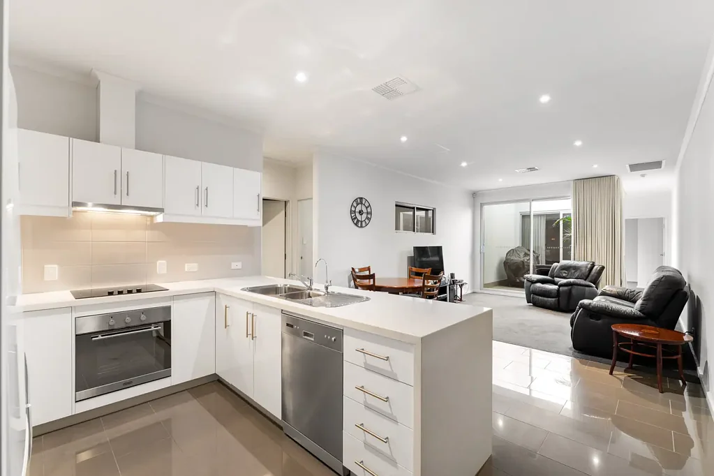 Mawson Lakes 2Habitaciones Quality Apartment in Mawson Central - Low Maintenance Living