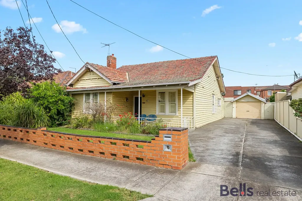 11 Thorpe Street, Sunshine, VIC 3020