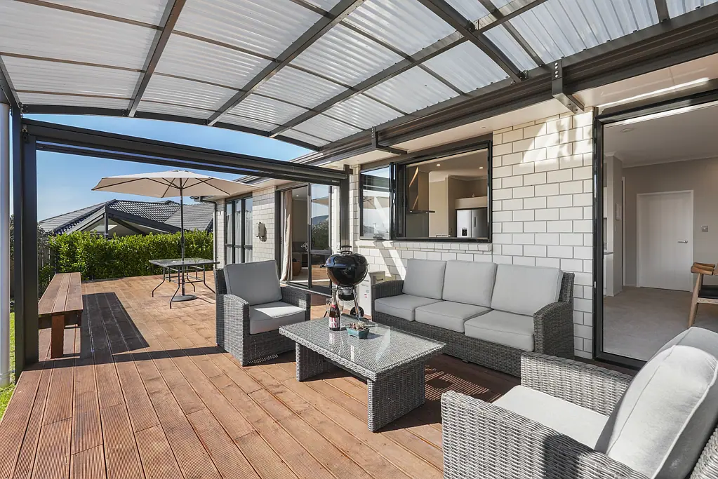 2 Makaka Lane, Silverdale, Rodney, Auckland