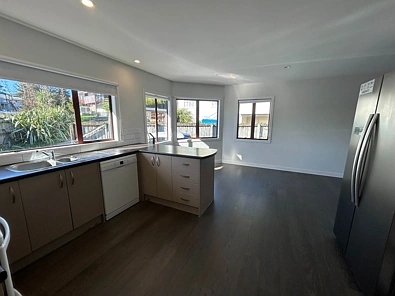 Fantastic Location - 4 brms