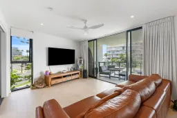 2201/1328 Gold Coast Highway, Palm Beach