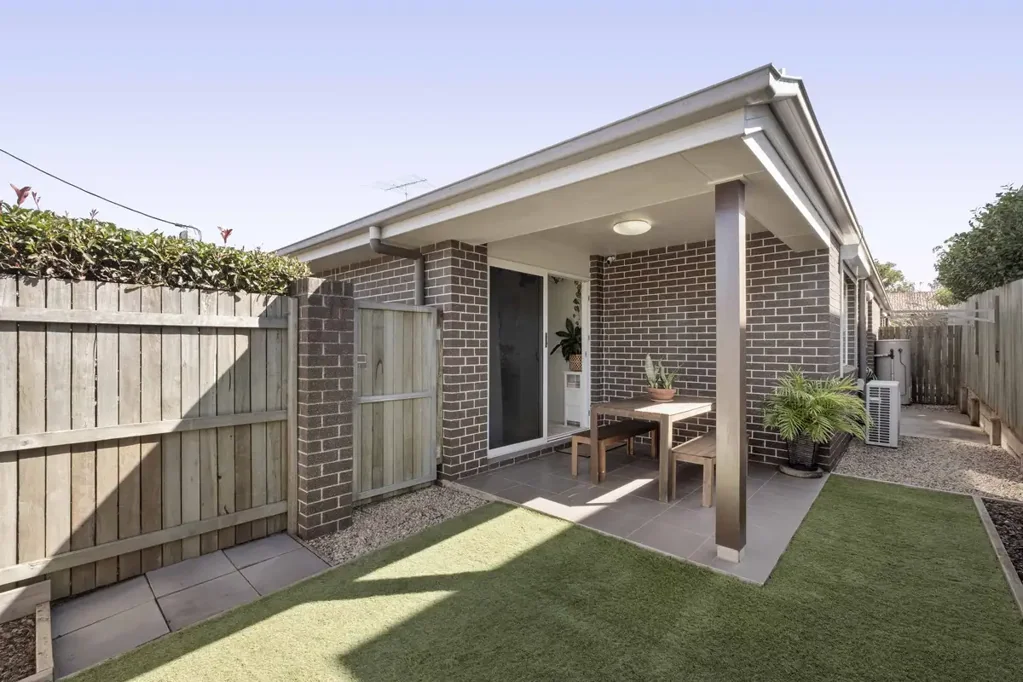 North Toowoomba 2Moenga Exclusive unit without the Body Corporate