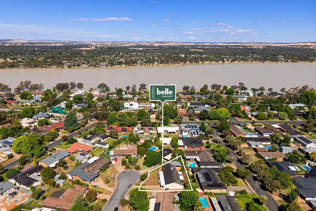 6 Waimea Place, Lake Albert, NSW 2650