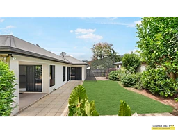 118 Roberts Drive, Trinity Beach